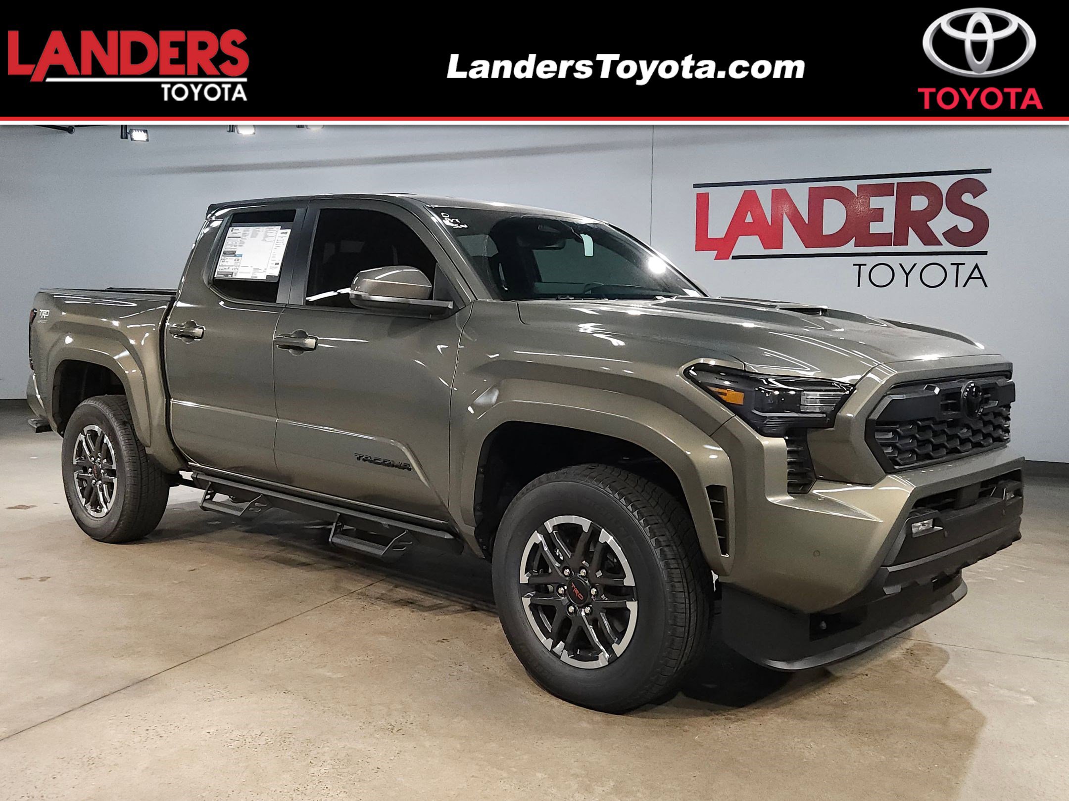 2025 Toyota Tacoma TRD Sport's photo