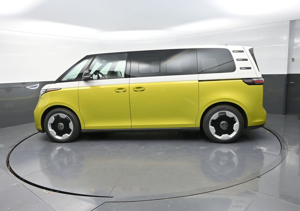 2025 Volkswagen ID. Buzz Pro Plus photo 4