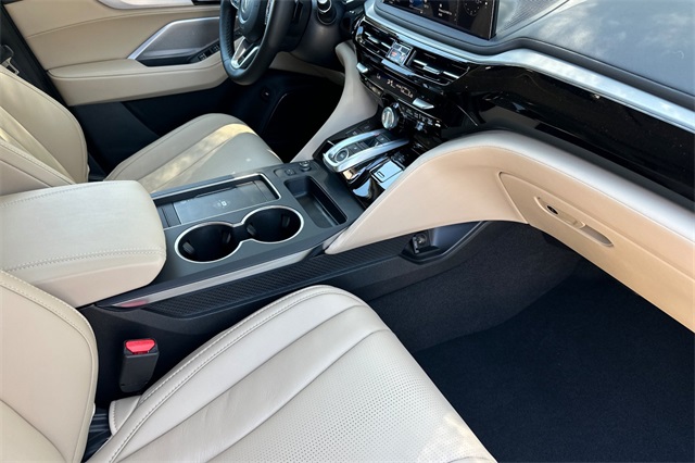 2026 Acura MDX SH-AWD Technology photo 11