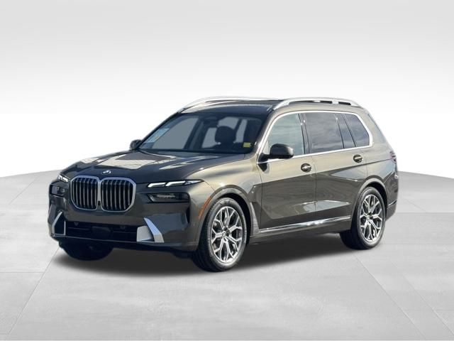 2023 BMW X7 40i's photo