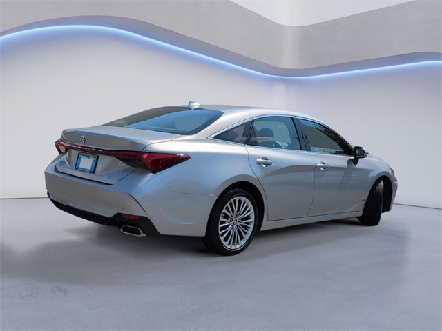 2021 Toyota Avalon Limited photo 2