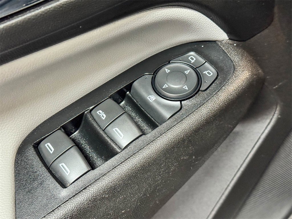 2019 Chevrolet Equinox LS photo 35