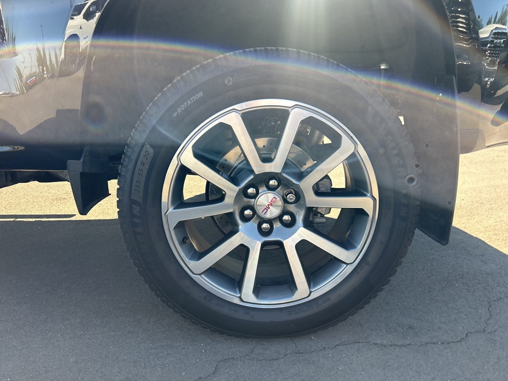 2022 Gmc Canyon Denali photo 2