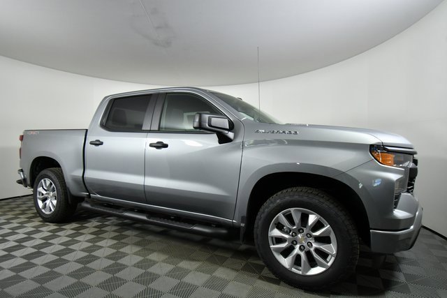 2026 Chevrolet Silverado 1500 Custom photo 8