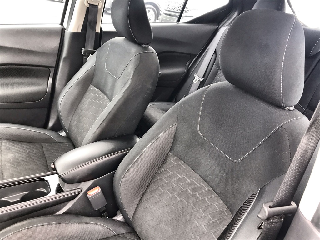 2024 Nissan Kicks SV photo 11