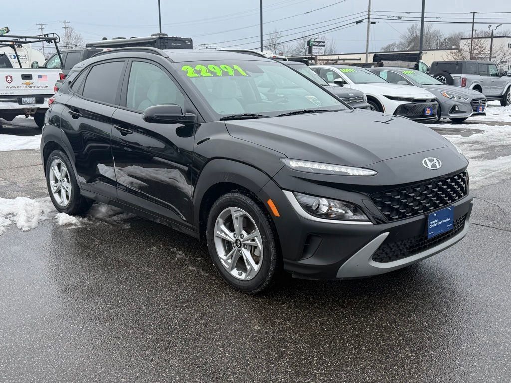 2023 Hyundai Kona SEL's photo