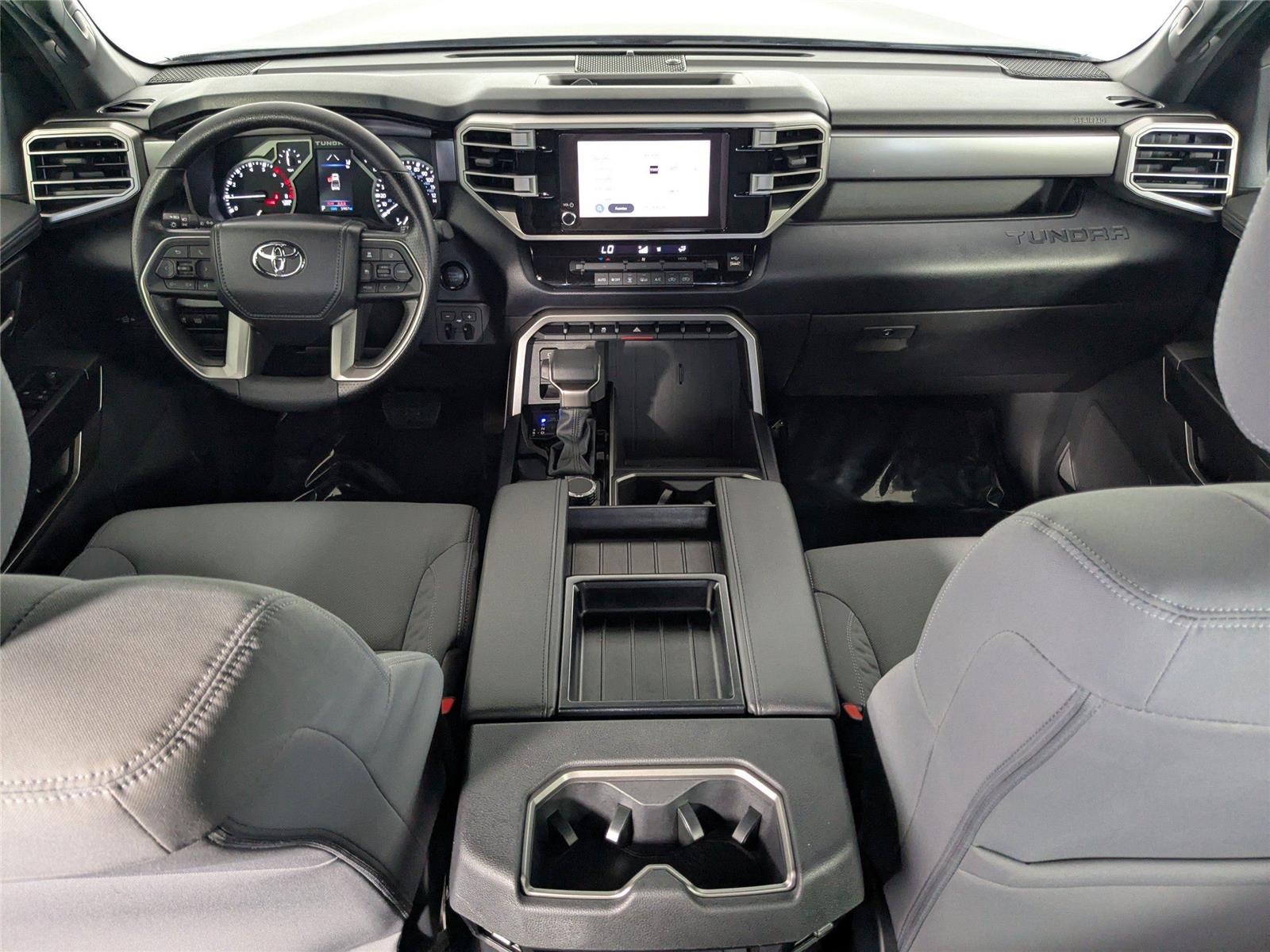 2025 Toyota Tundra SR5 photo 6