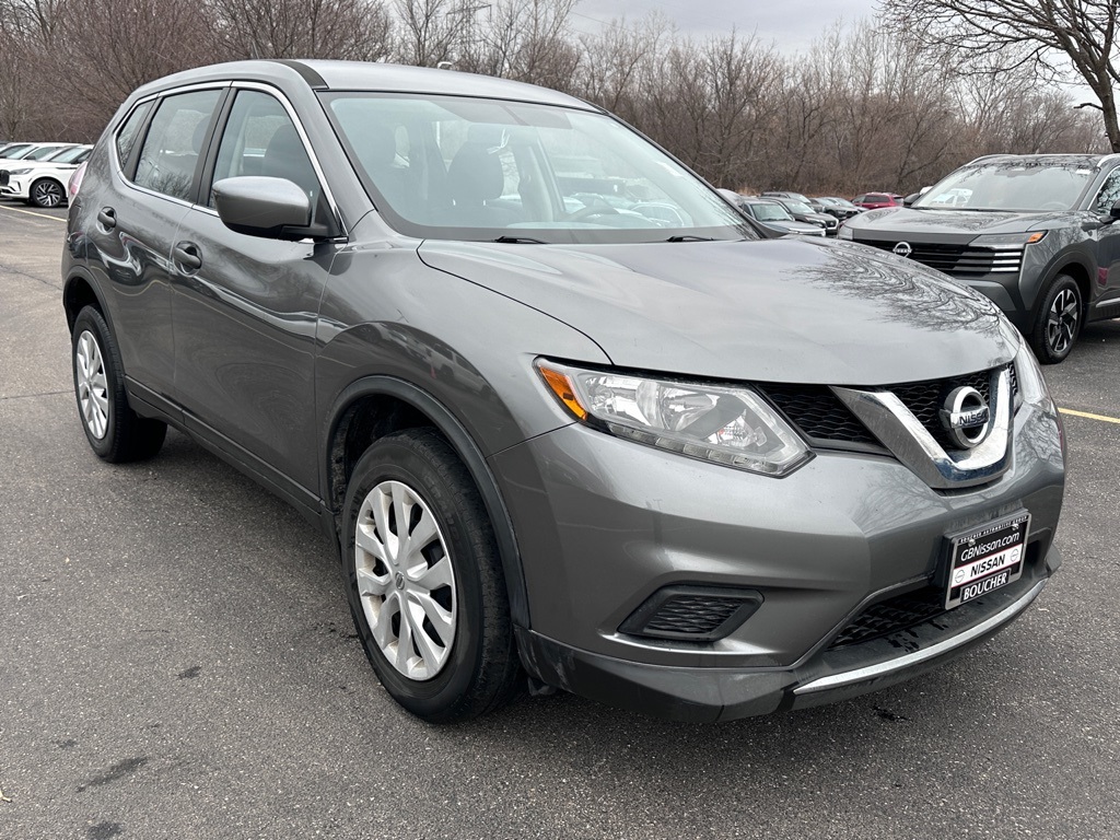 Used 2016 Nissan Rogue S with VIN JN8AT2MV4GW142215 for sale in Greenfield, WI