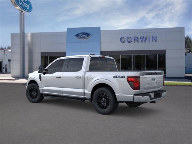 2025 Ford F-150 XLT photo 4