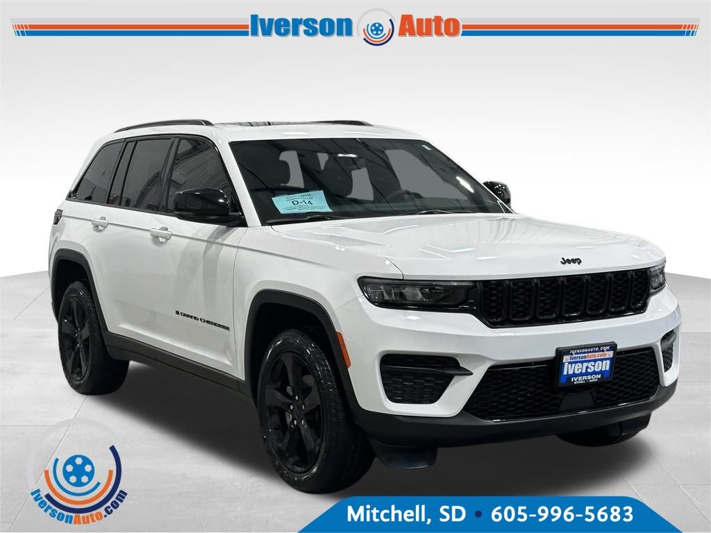 2023 Jeep Grand Cherokee Altitude