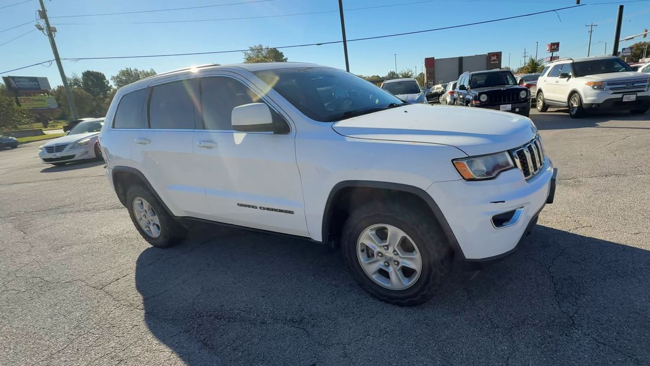2017 Jeep Grand Cherokee Laredo