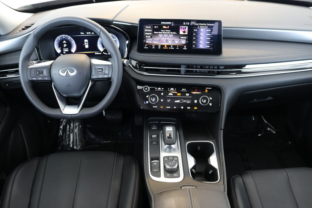 2024 Infiniti QX60 Luxe photo 18