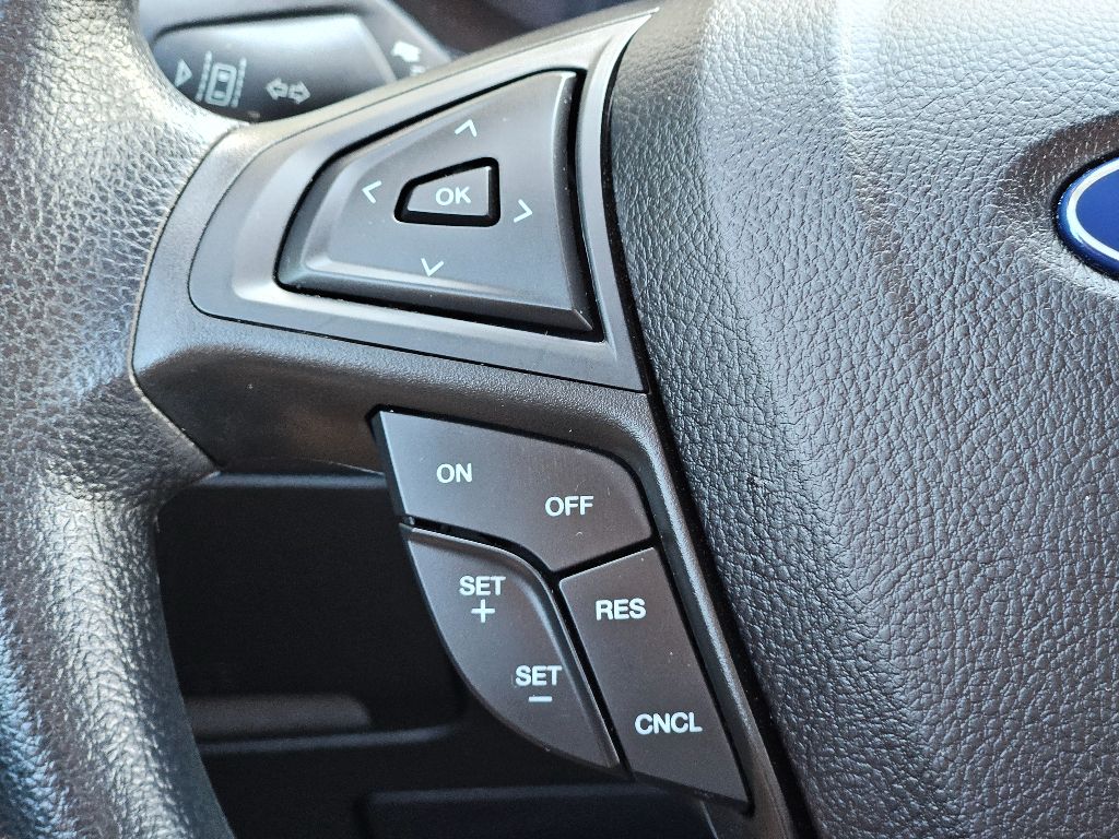 2023 Ford Edge SE photo 13