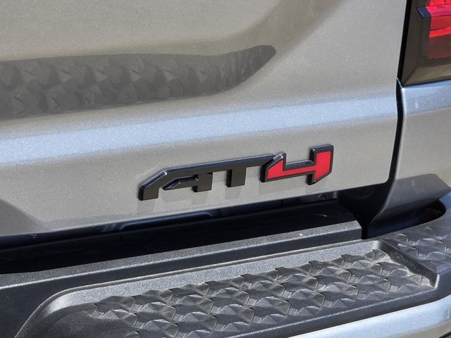 2025 Gmc Canyon AT4 photo 10