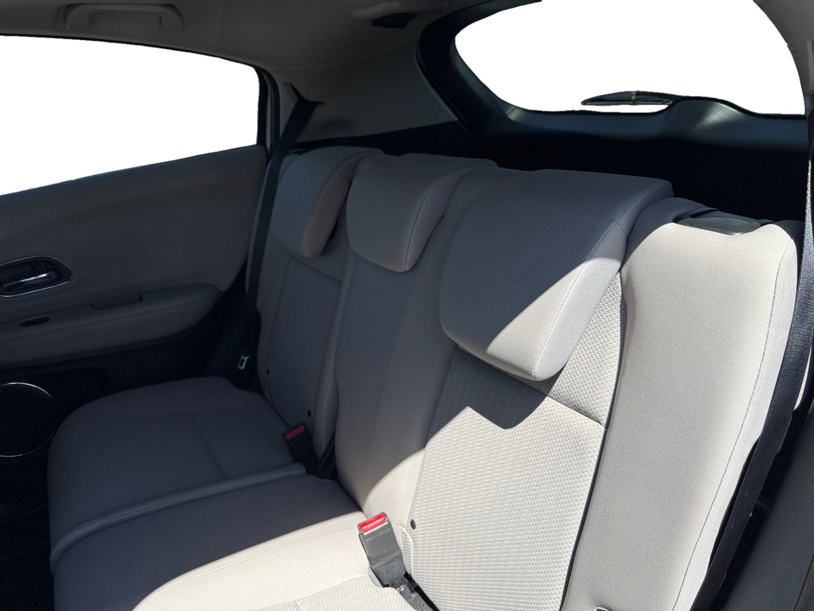 2018 Honda HR-V EX photo 16