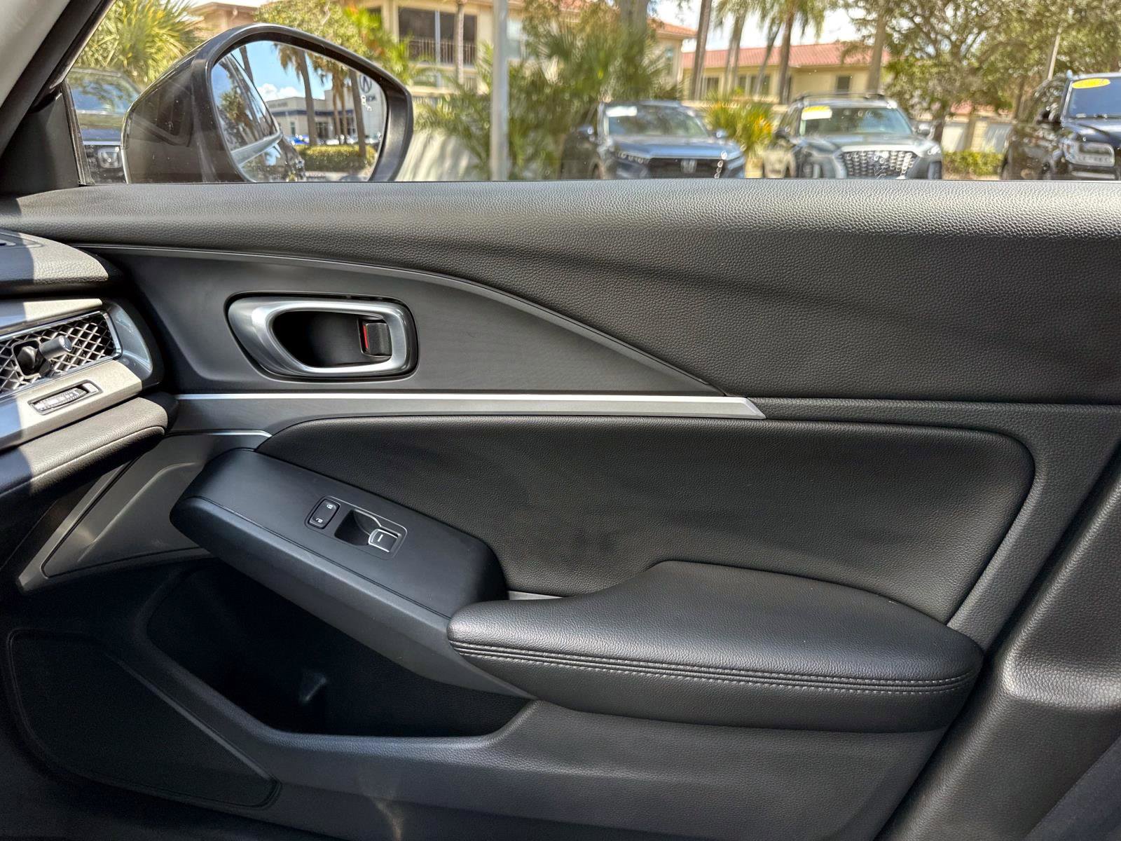 2023 Acura Integra Base photo 22