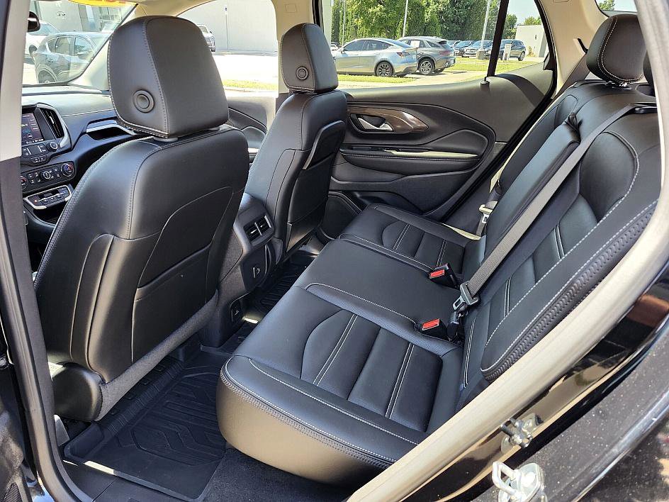 2024 Gmc Terrain Denali photo 9