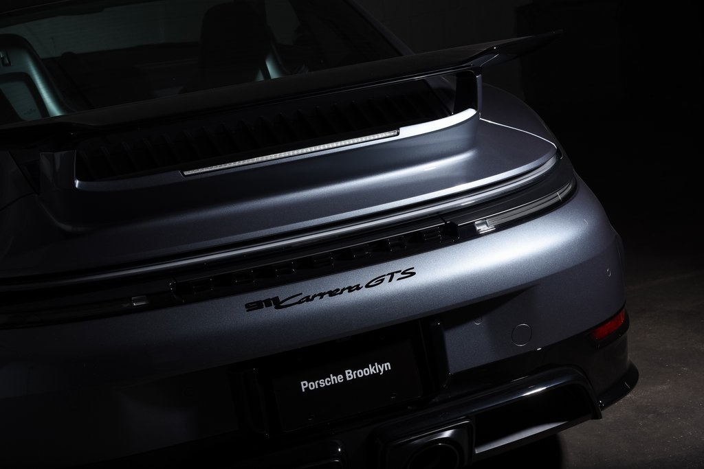2026 Porsche 911 Coupe GTS photo 12