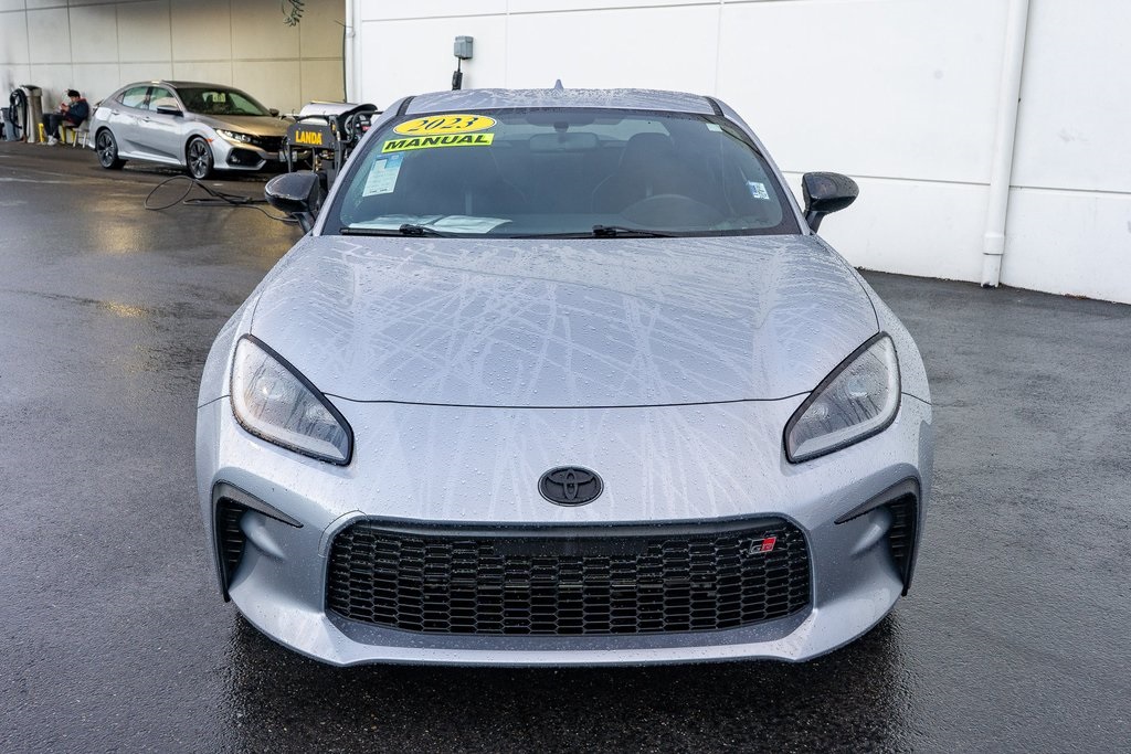 2023 Toyota GR86 Premium photo 4