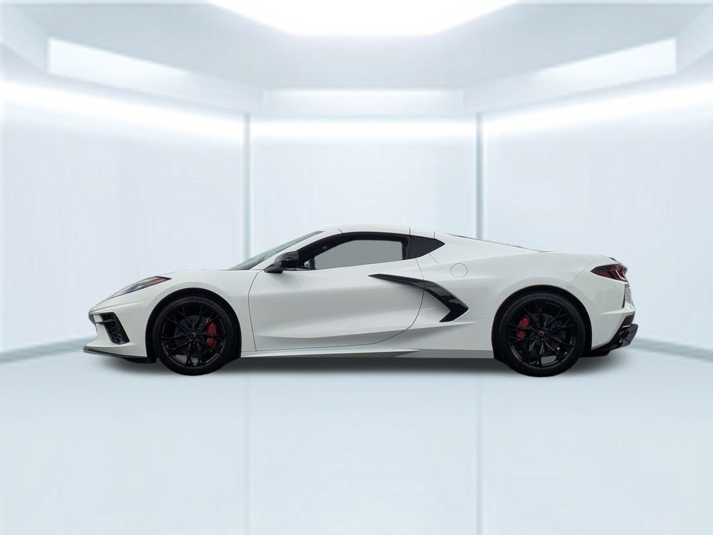 2026 Chevrolet Corvette Stingray 2LT photo 2