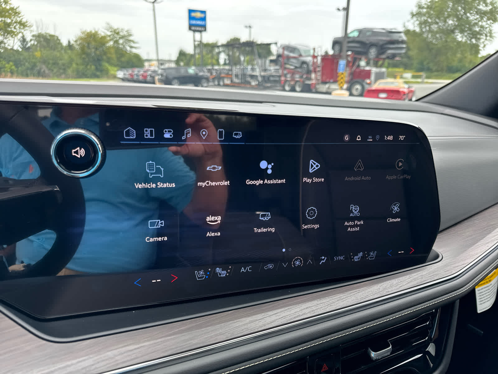 2025 Chevrolet Tahoe Premier photo 25
