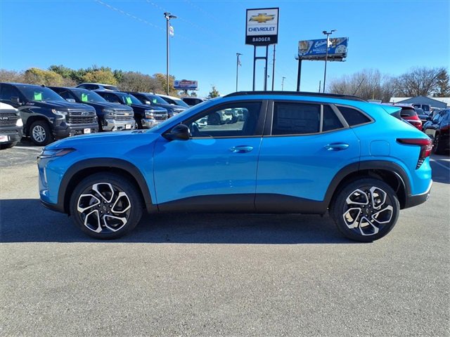 2026 Chevrolet Trax photo 2