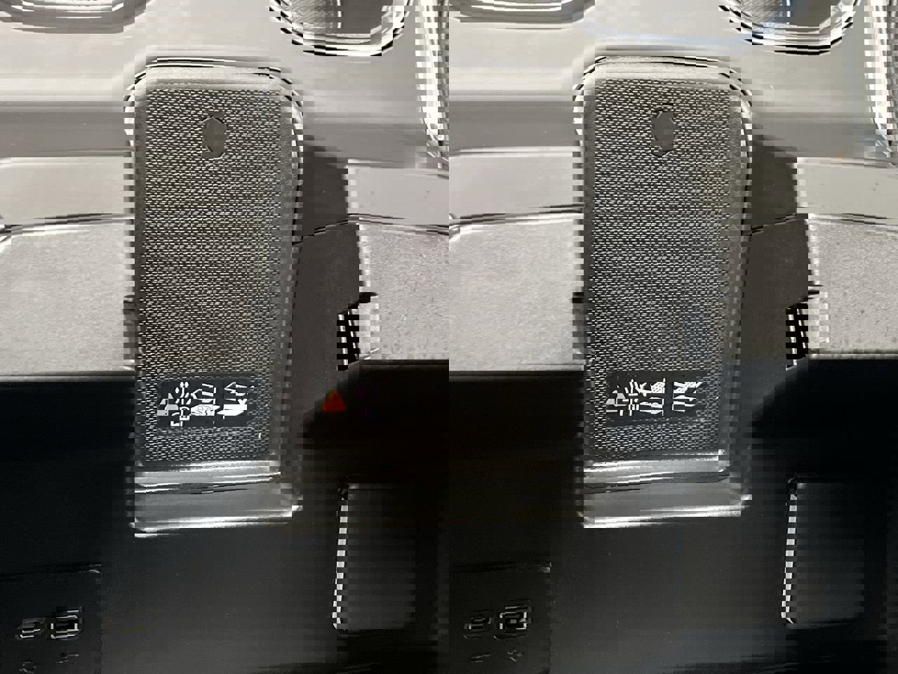 2025 Gmc Sierra 1500 SLT photo 26
