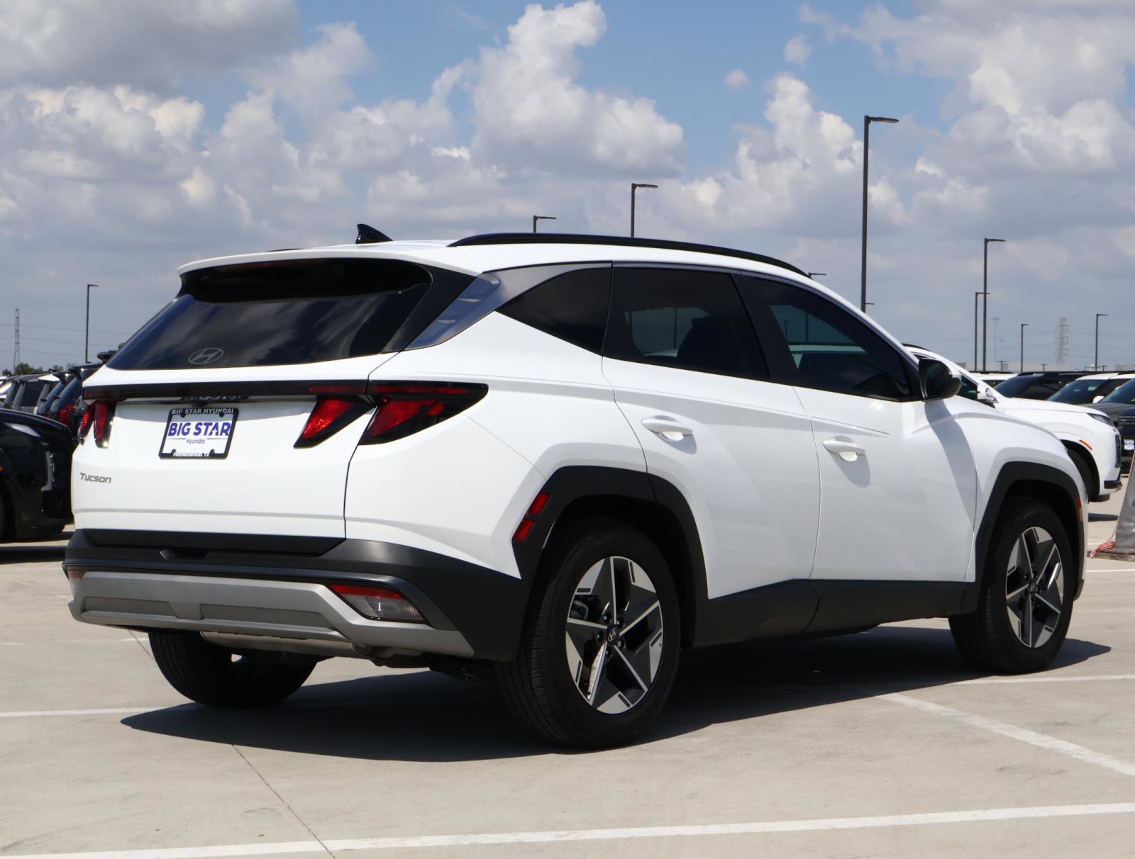 2025 Hyundai Tucson SEL photo 4