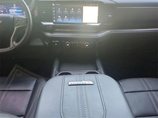 2024 Chevrolet Silverado 2500HD High Country photo 39
