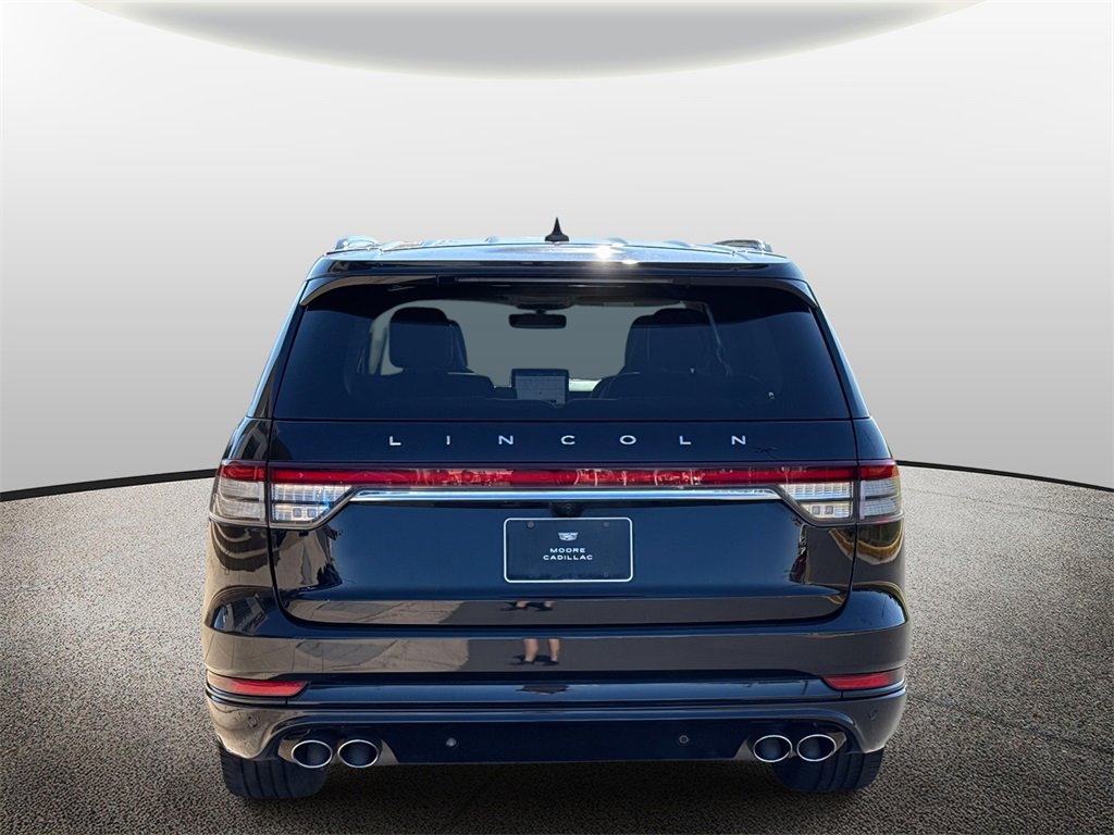 2023 Lincoln Aviator Reserve photo 3