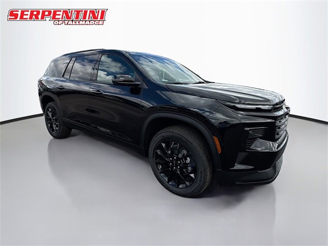 2026 Chevrolet Traverse photo 2
