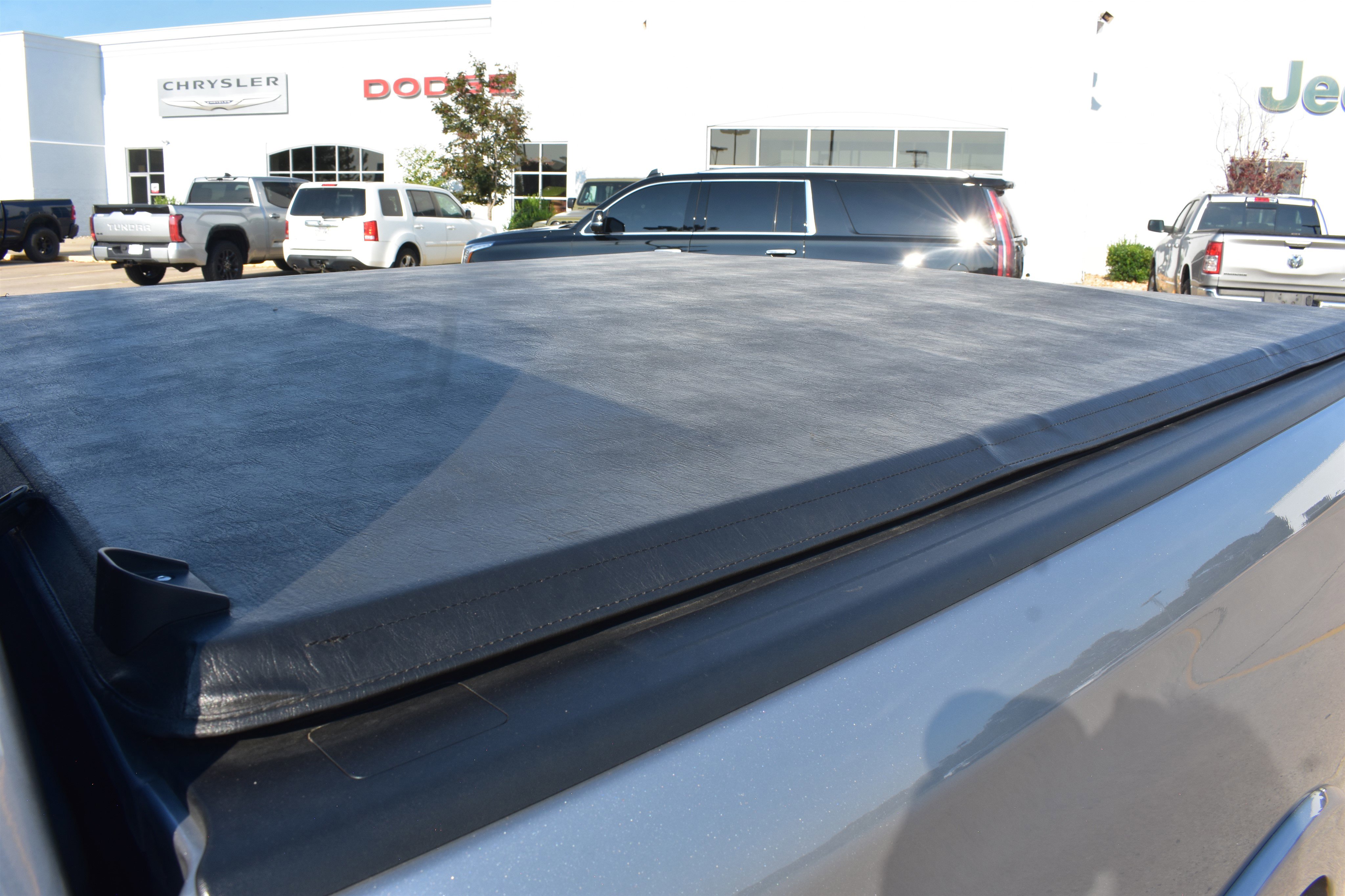 2025 Ram 1500 Laramie photo 2