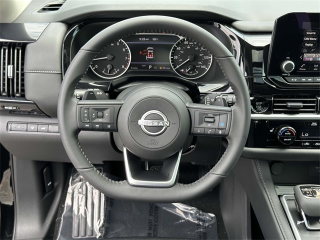 2025 Nissan Pathfinder SV photo 19