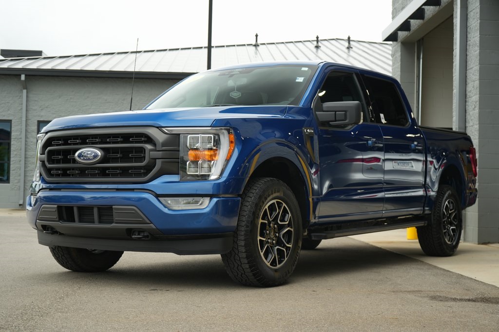 2022 Ford F-150 XLT photo 3