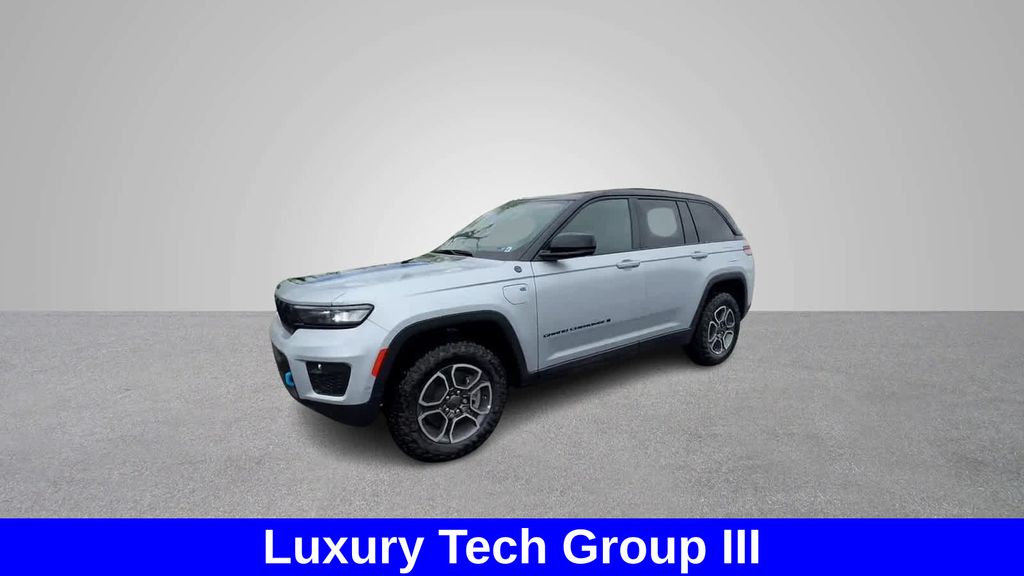 2023 Jeep Grand Cherokee Trailhawk 4xe photo 4
