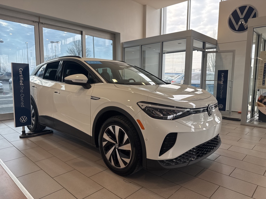 2023 Volkswagen ID.4 PRO's photo