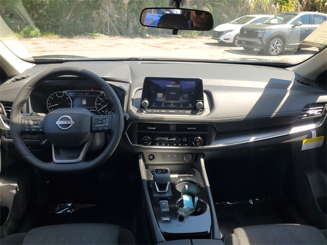 2026 Nissan Rogue SV photo 19