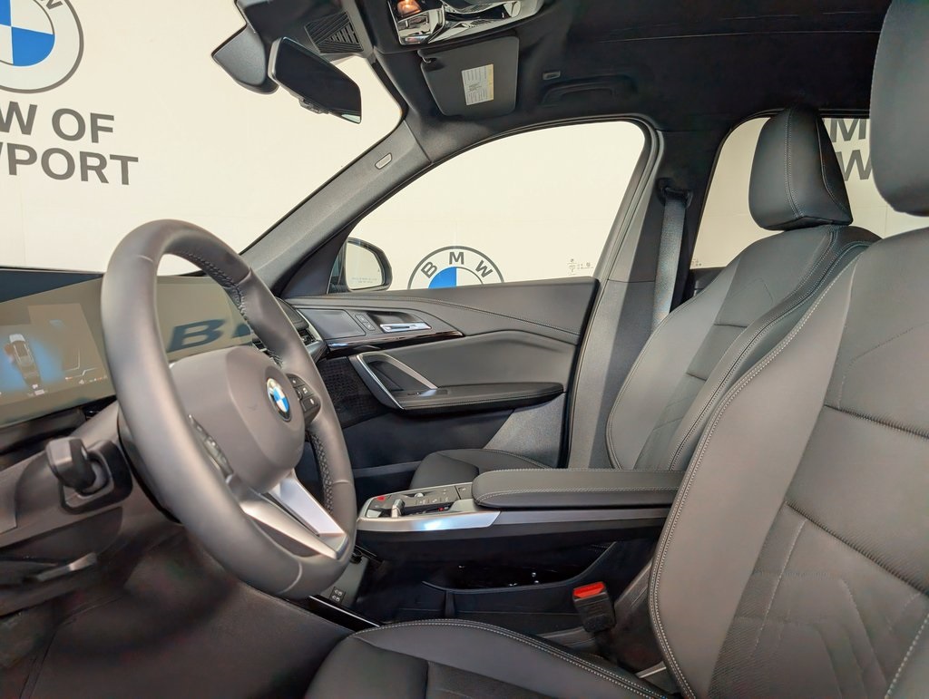 2026 Bmw X1 XDrive28i photo 2