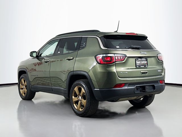 2018 Jeep Compass Latitude photo 2