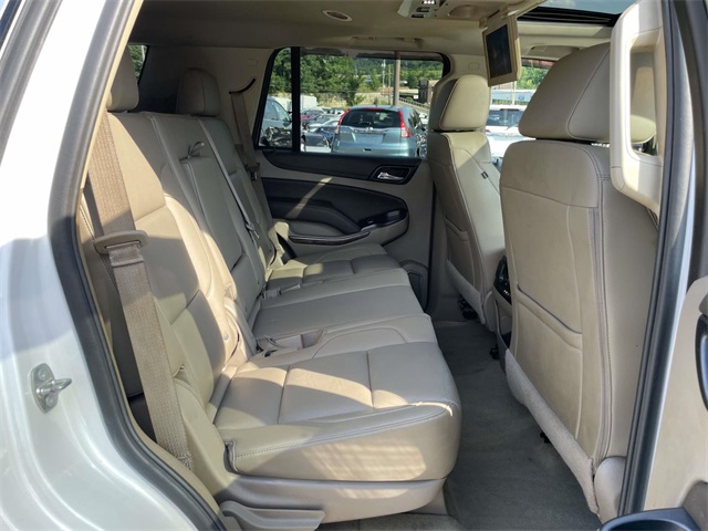 2016 Chevrolet Tahoe LT photo 15