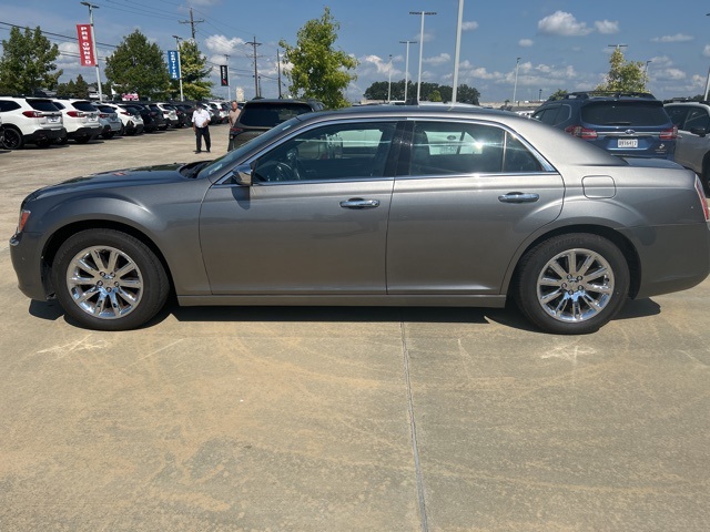2011 Chrysler 300 C Base photo 5