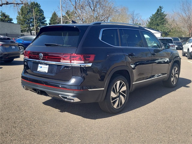 2025 Volkswagen Atlas SE photo 4