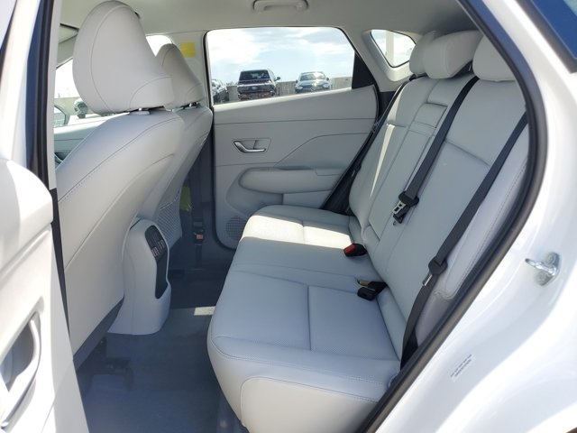 2026 Hyundai Kona SEL photo 5