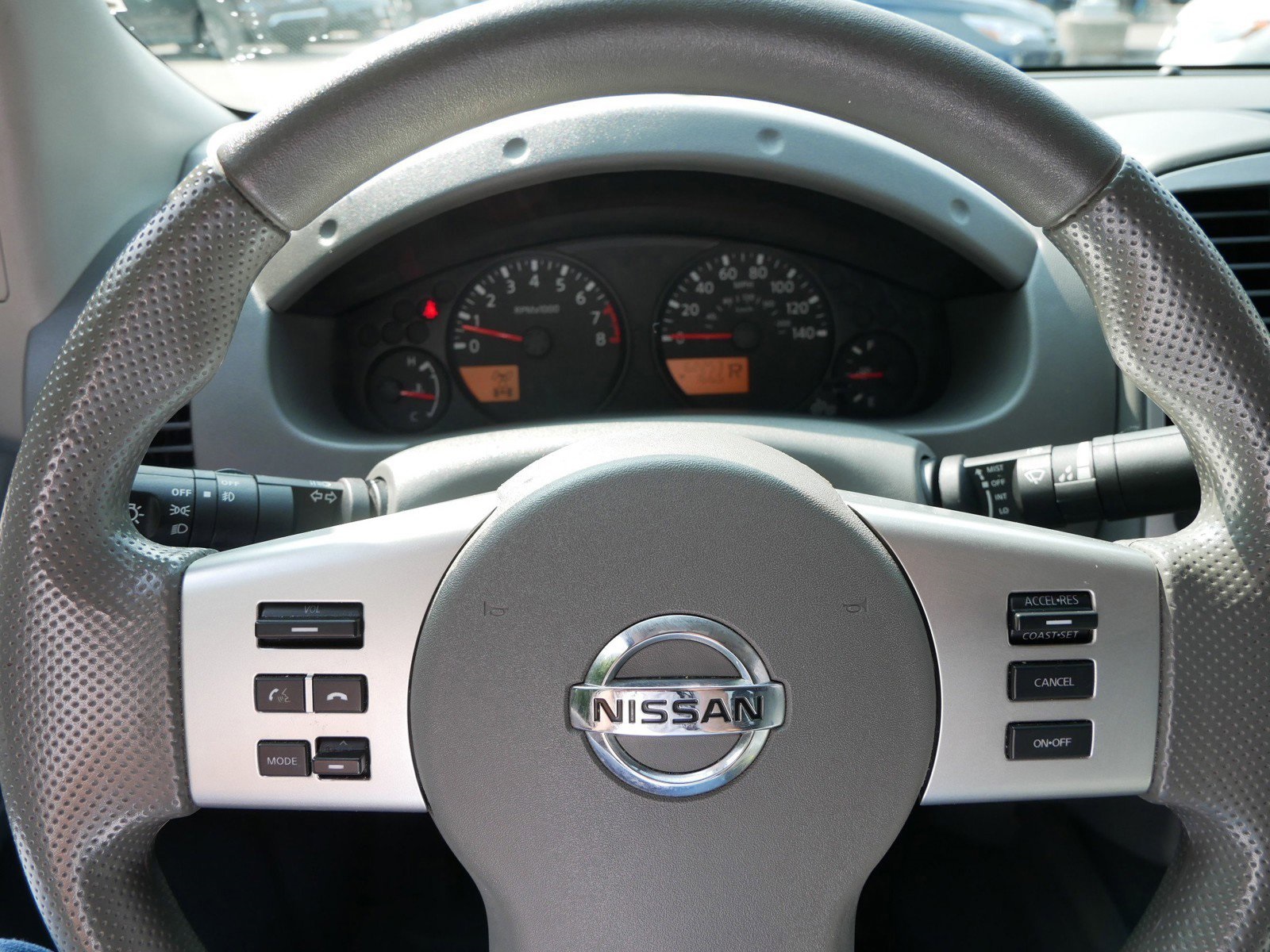 2020 Nissan Frontier SV photo 24