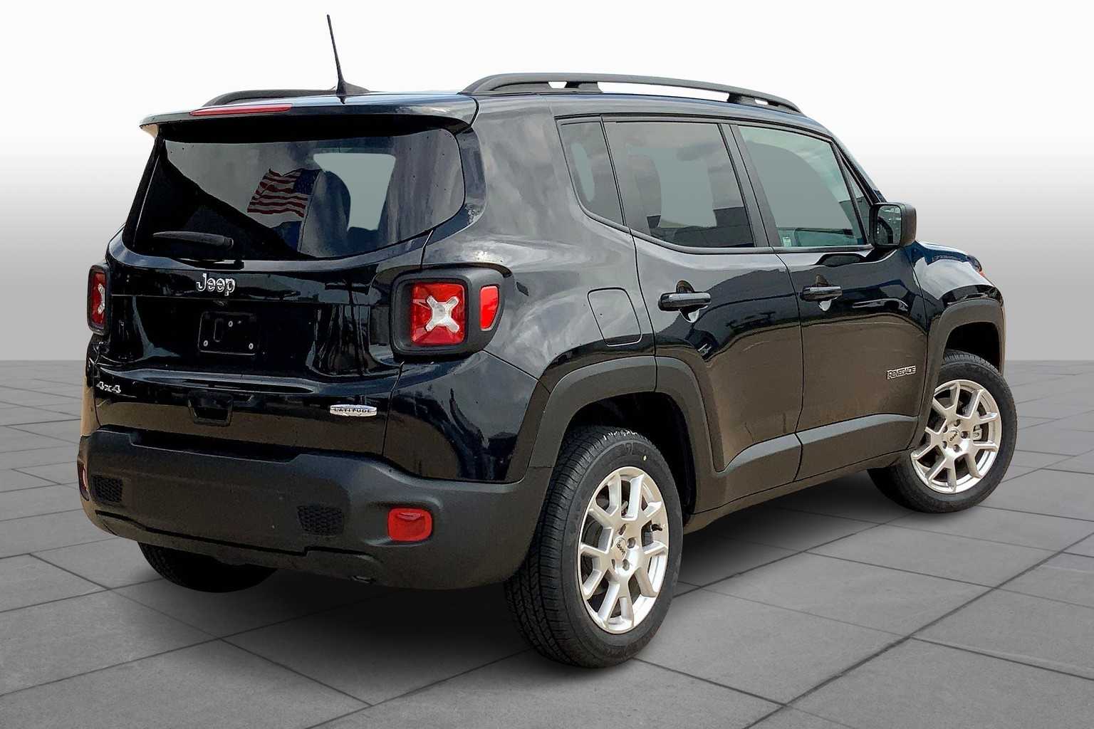 2022 Jeep Renegade Latitude photo 12