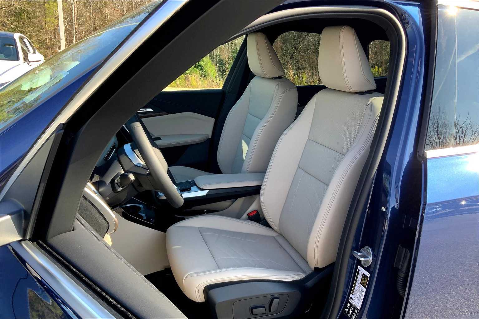 2025 BMW X1 28i - Photo 7