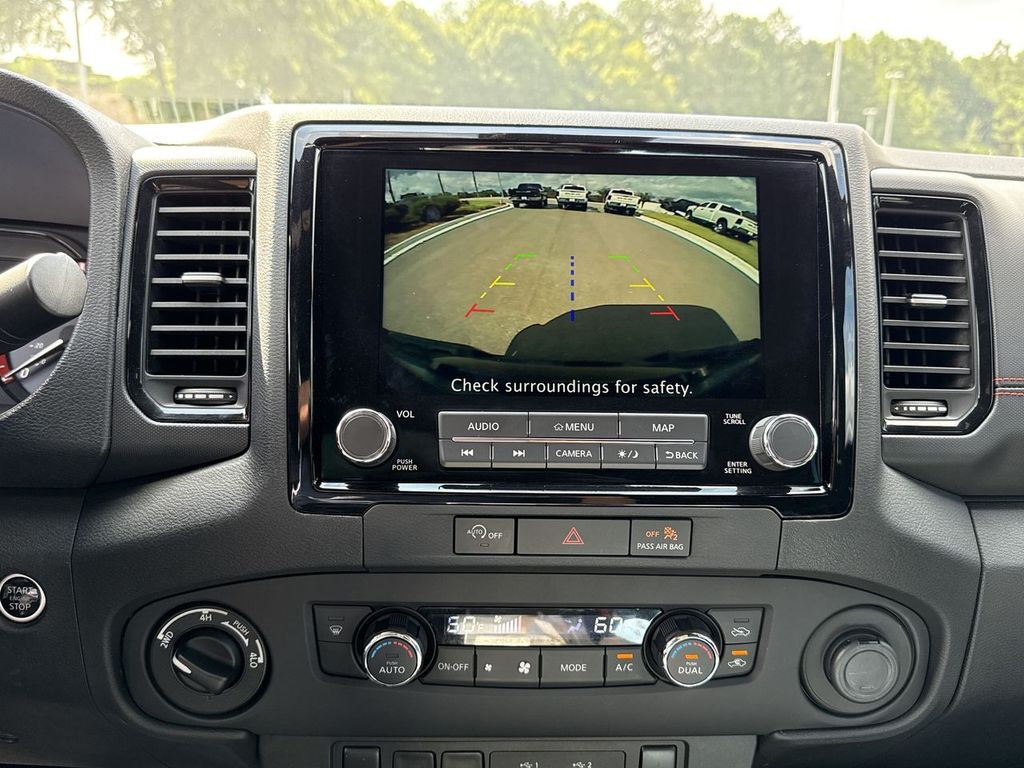 2024 Nissan Frontier PRO-4X photo 17
