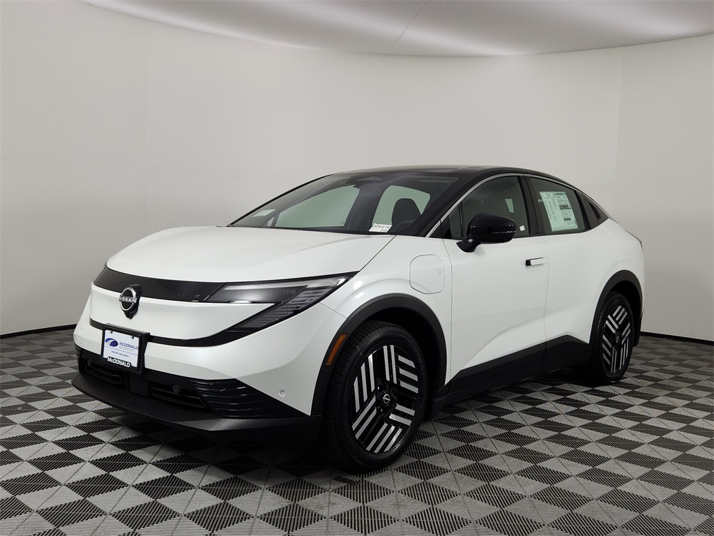 2026 Nissan LEAF SV+'s photo