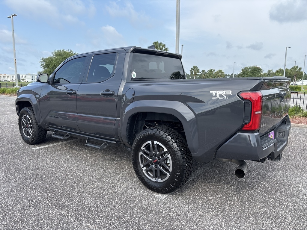 2024 Toyota Tacoma TRD Sport photo 3