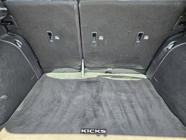 2023 Nissan Kicks S photo 20